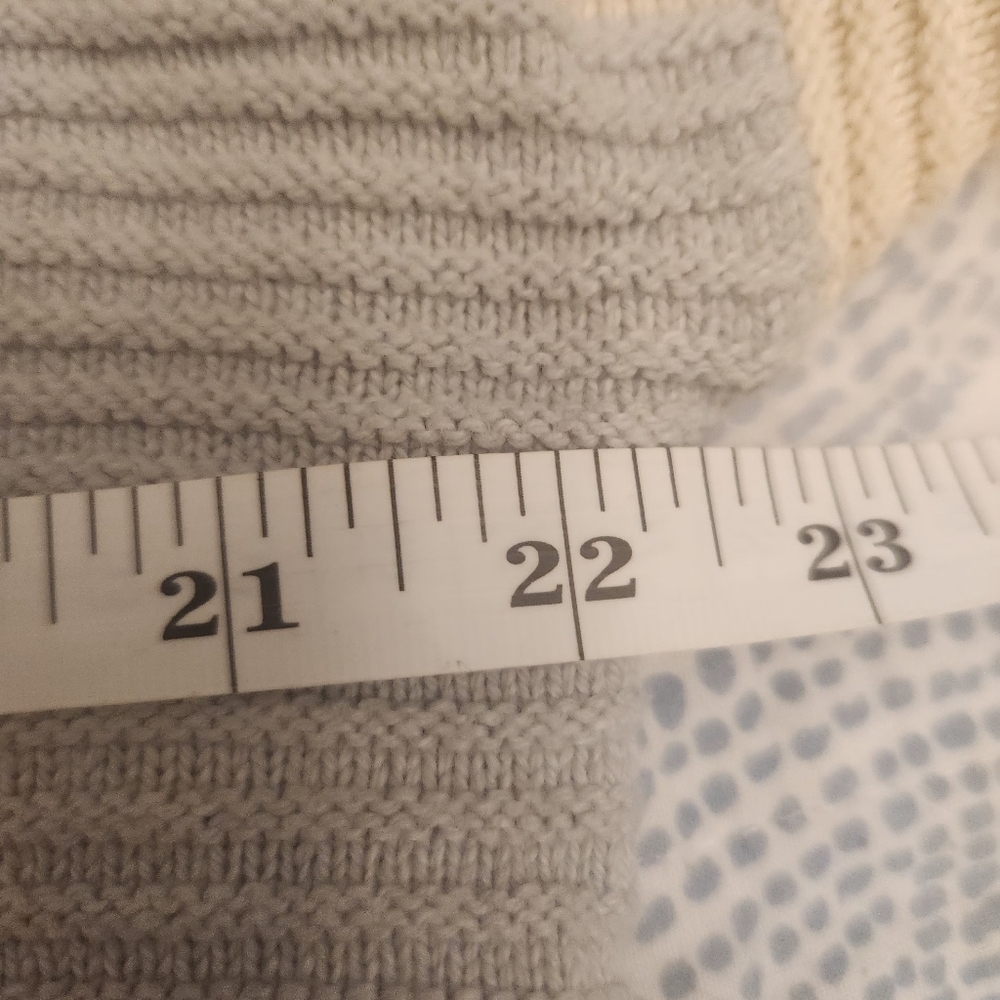 Madewell Greensboro Button-Back Sweater | Cream‎ & Periwinkle | Size M - Picture 8 of 9